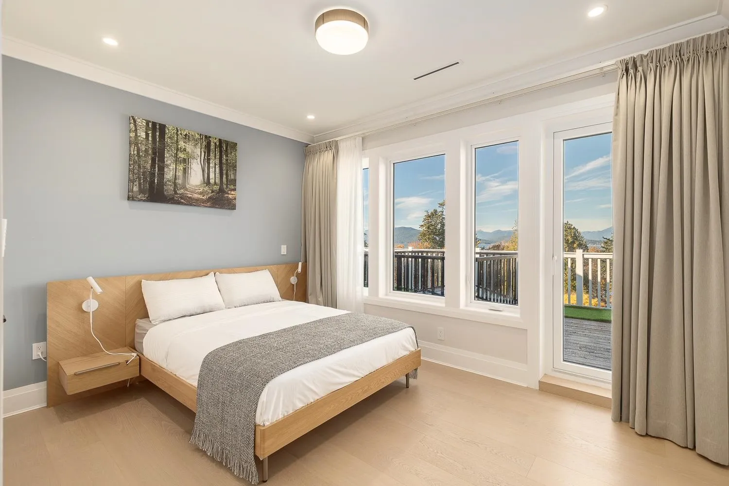 5747 Newton Wynd, Vancouver, BC V6T 1H6
