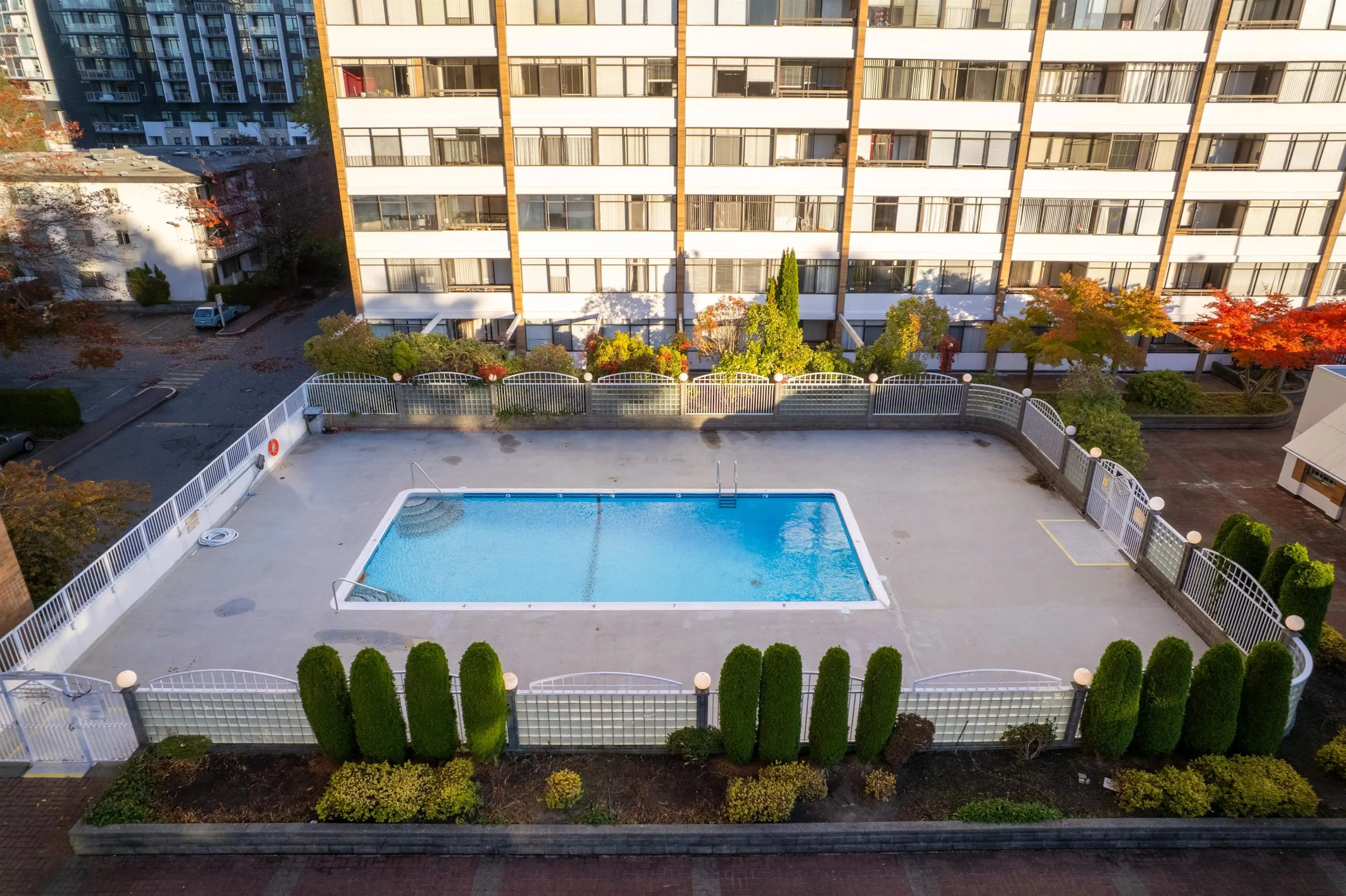 807 6631 Minoru Boulevard, Richmond, BC V6Y 1Z1