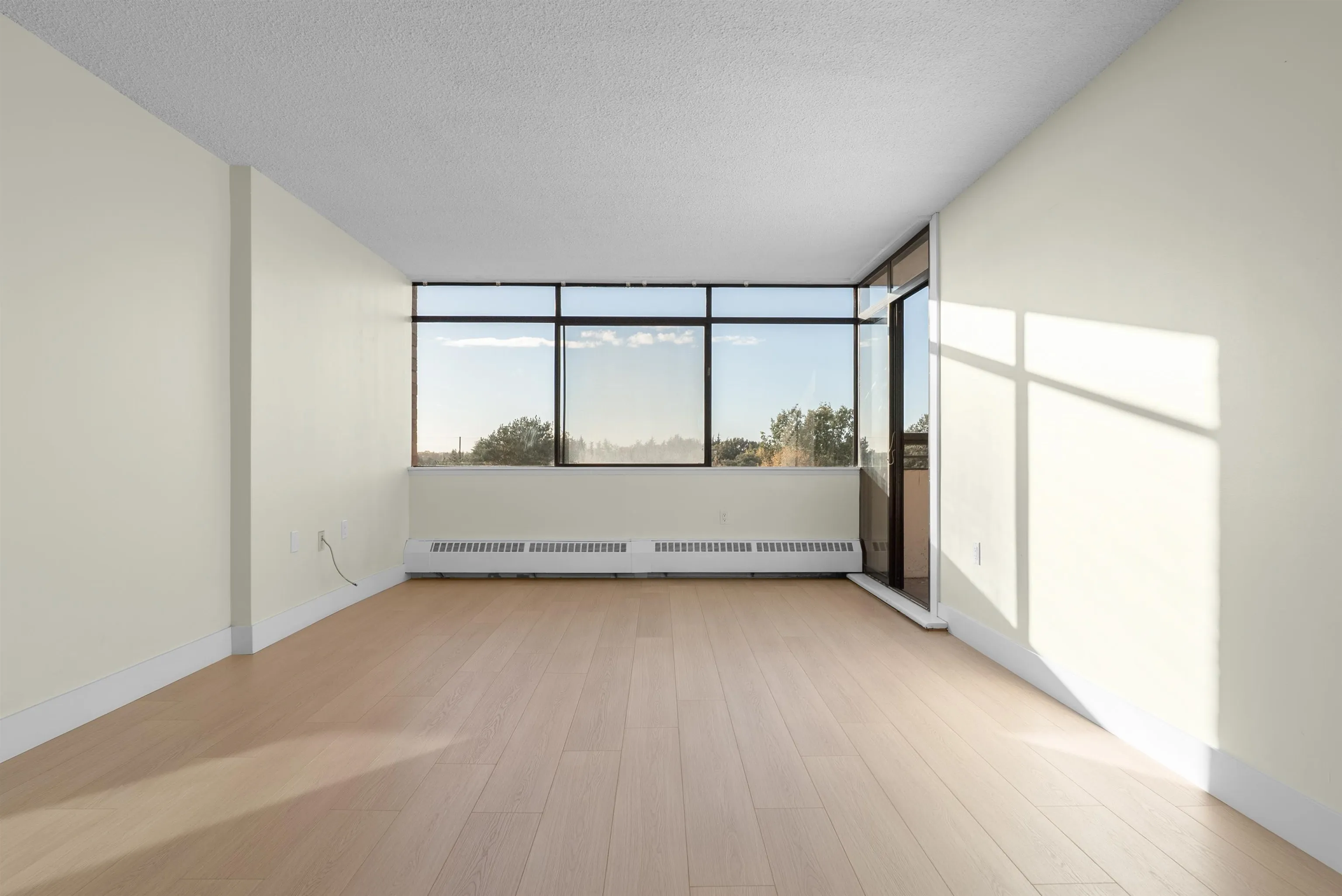 807 6631 Minoru Boulevard, Richmond, BC V6Y 1Z1