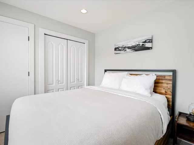 Bedroom featuring a closet and recessed lighting