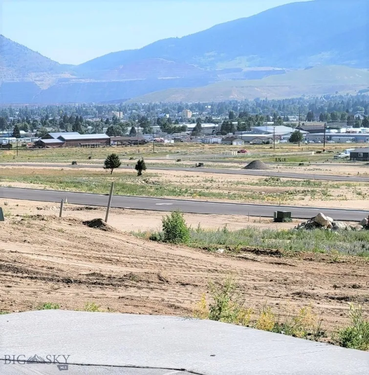 Lot #73 Western Boulevard, Butte, Montana 59701-32, Butte, Montana 59701-3286, ,Land,For Sale,Lot #73 Western Boulevard, Butte, Montana 59701-32,0,374972