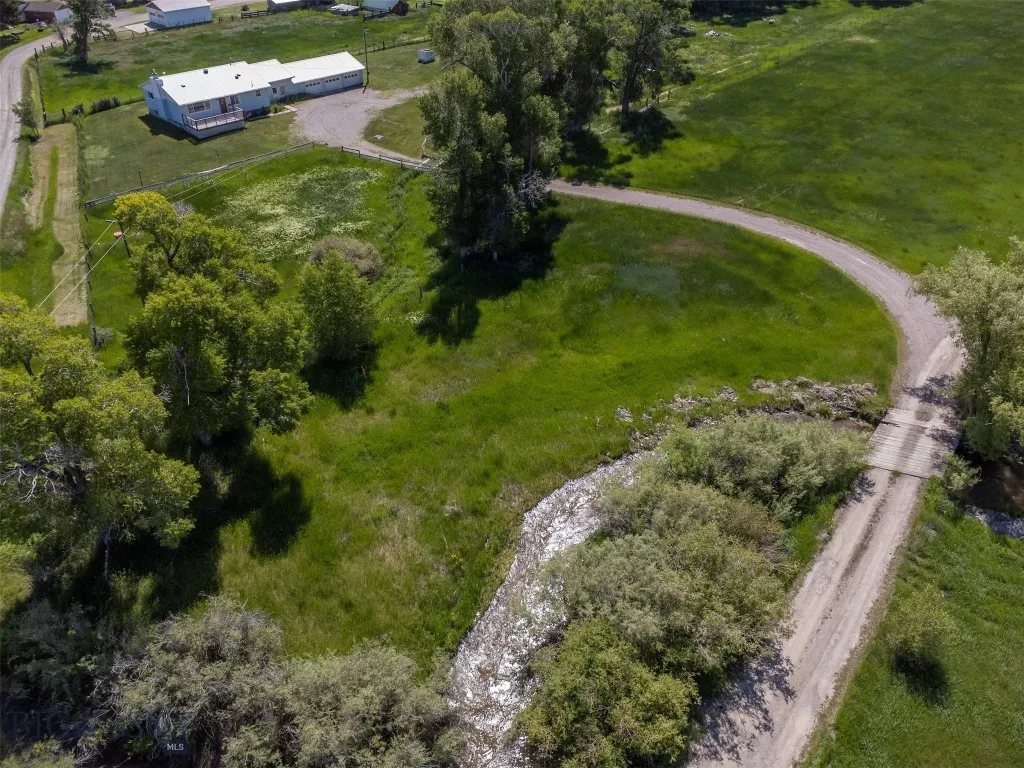 1275 Highway 91 S A, Dillon, Montana 59725, Dillon, Montana 59725, 3 Bedrooms Bedrooms, ,1 BathroomBathrooms,Residential,For Sale,1275 Highway 91 S A, Dillon, Montana 59725,0,383371