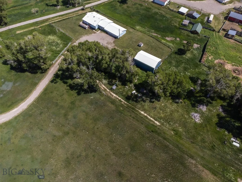 1275 Highway 91 S A, Dillon, Montana 59725, Dillon, Montana 59725, 3 Bedrooms Bedrooms, ,1 BathroomBathrooms,Residential,For Sale,1275 Highway 91 S A, Dillon, Montana 59725,0,383371