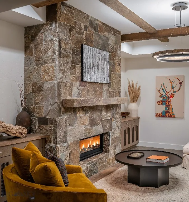 Downstairs gas fireplace & sitting area in family room.