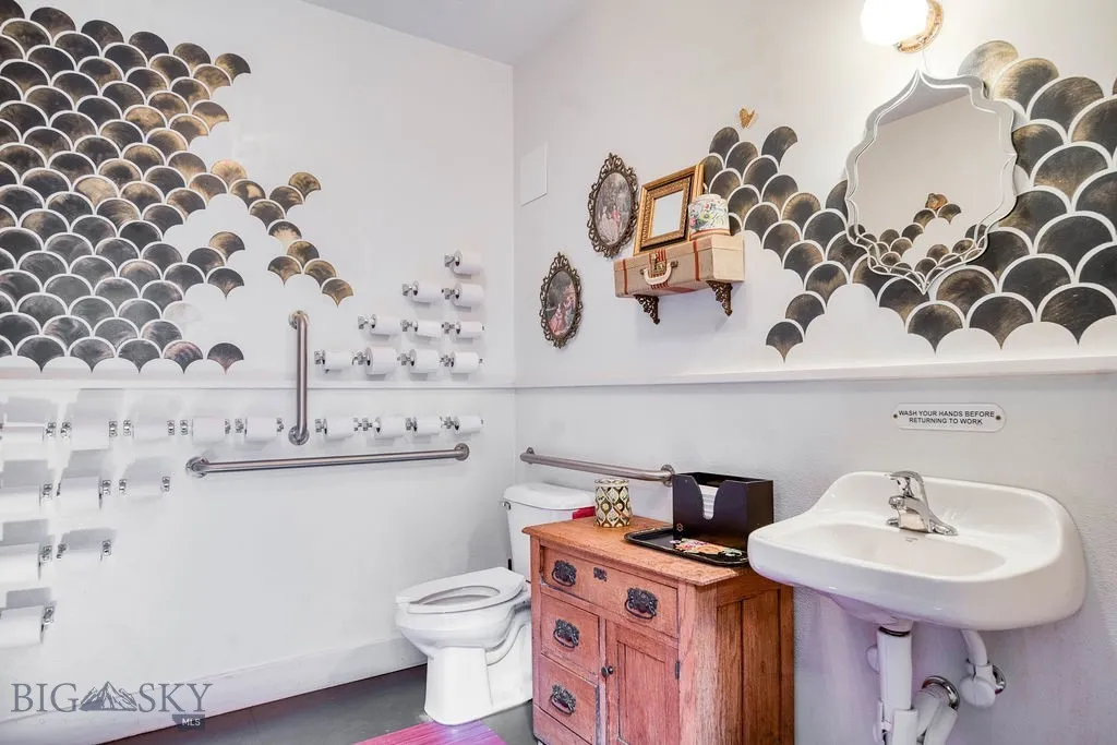 104 S Broadway Avenue S, Red Lodge, Montana 59068, Red Lodge, Montana 59068, ,Commercial Sale,For Sale,104 S Broadway Avenue S, Red Lodge, Montana 59068,0,391645