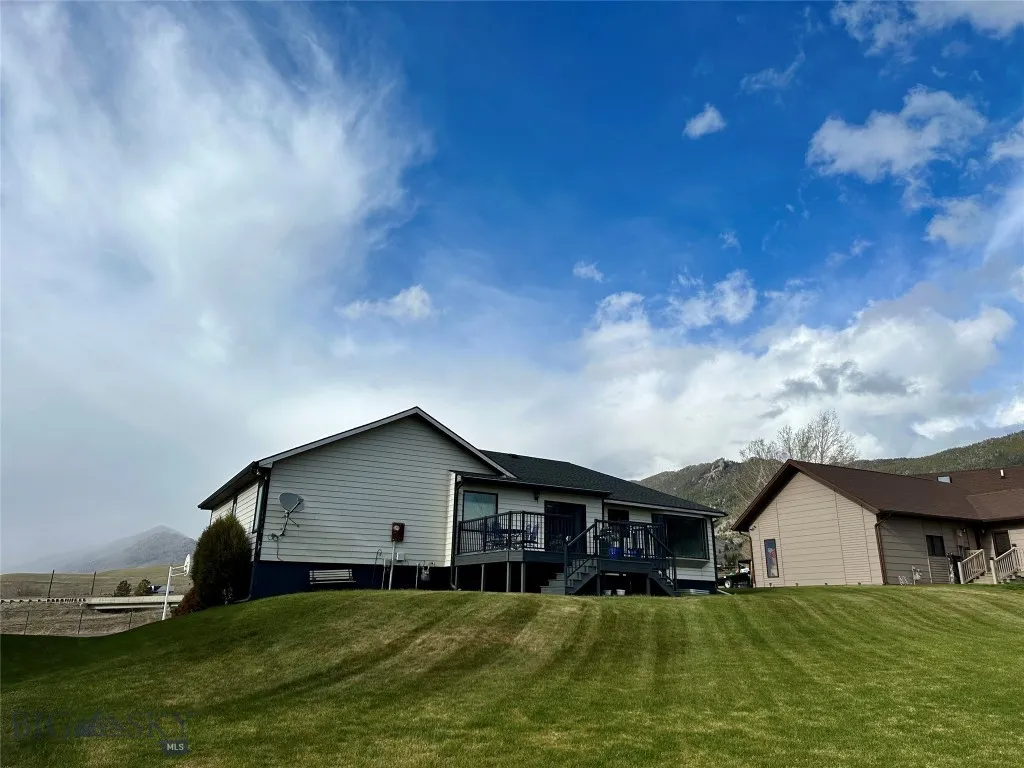 3458 Wharton Street, Butte, Montana 59701, Butte, Montana 59701, 3 Bedrooms Bedrooms, ,2 BathroomsBathrooms,Residential,For Sale,3458 Wharton Street, Butte, Montana 59701,0,391740