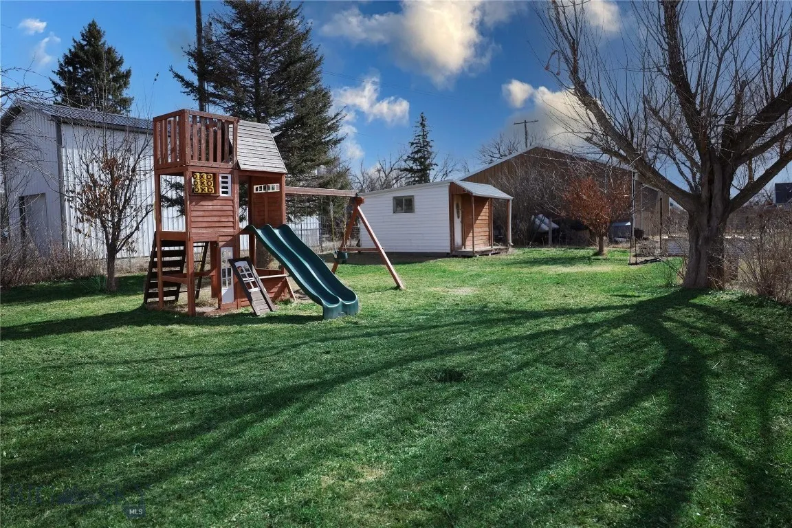 409 W Gallatin, Manhattan, Montana 59741, Manhattan, Montana 59741, 4 Bedrooms Bedrooms, ,2 BathroomsBathrooms,Residential,For Sale,409 W Gallatin, Manhattan, Montana 59741,0,391654