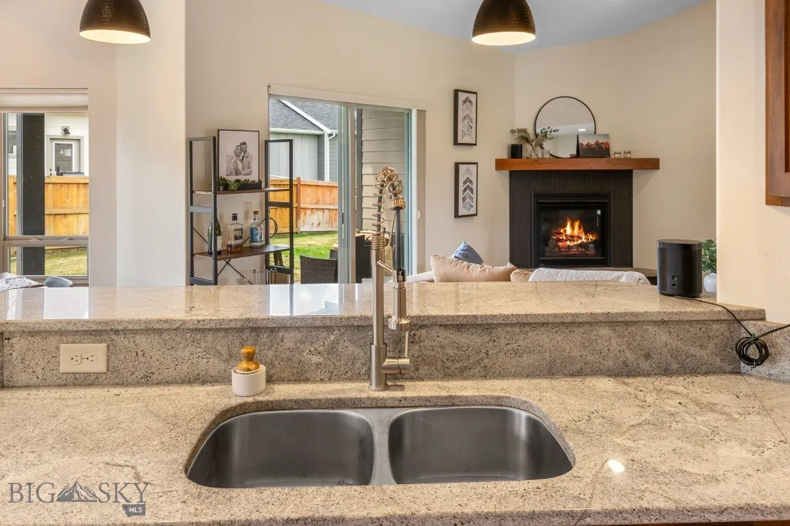 207 Falconers Way, Bozeman, Montana 59718, Bozeman, Montana 59718, 3 Bedrooms Bedrooms, ,2 BathroomsBathrooms,Residential,For Sale,207 Falconers Way, Bozeman, Montana 59718,0,392599