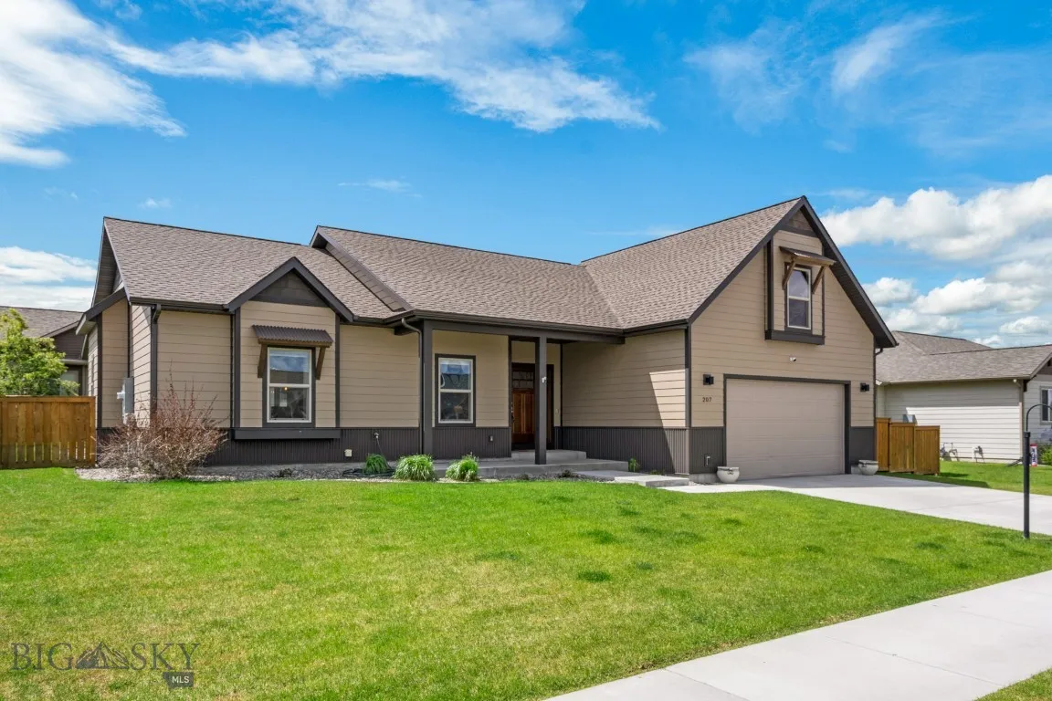 207 Falconers Way, Bozeman, Montana 59718, Bozeman, Montana 59718, 3 Bedrooms Bedrooms, ,2 BathroomsBathrooms,Residential,For Sale,207 Falconers Way, Bozeman, Montana 59718,0,392599