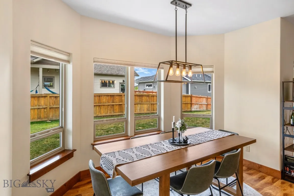 207 Falconers Way, Bozeman, Montana 59718, Bozeman, Montana 59718, 3 Bedrooms Bedrooms, ,2 BathroomsBathrooms,Residential,For Sale,207 Falconers Way, Bozeman, Montana 59718,0,392599