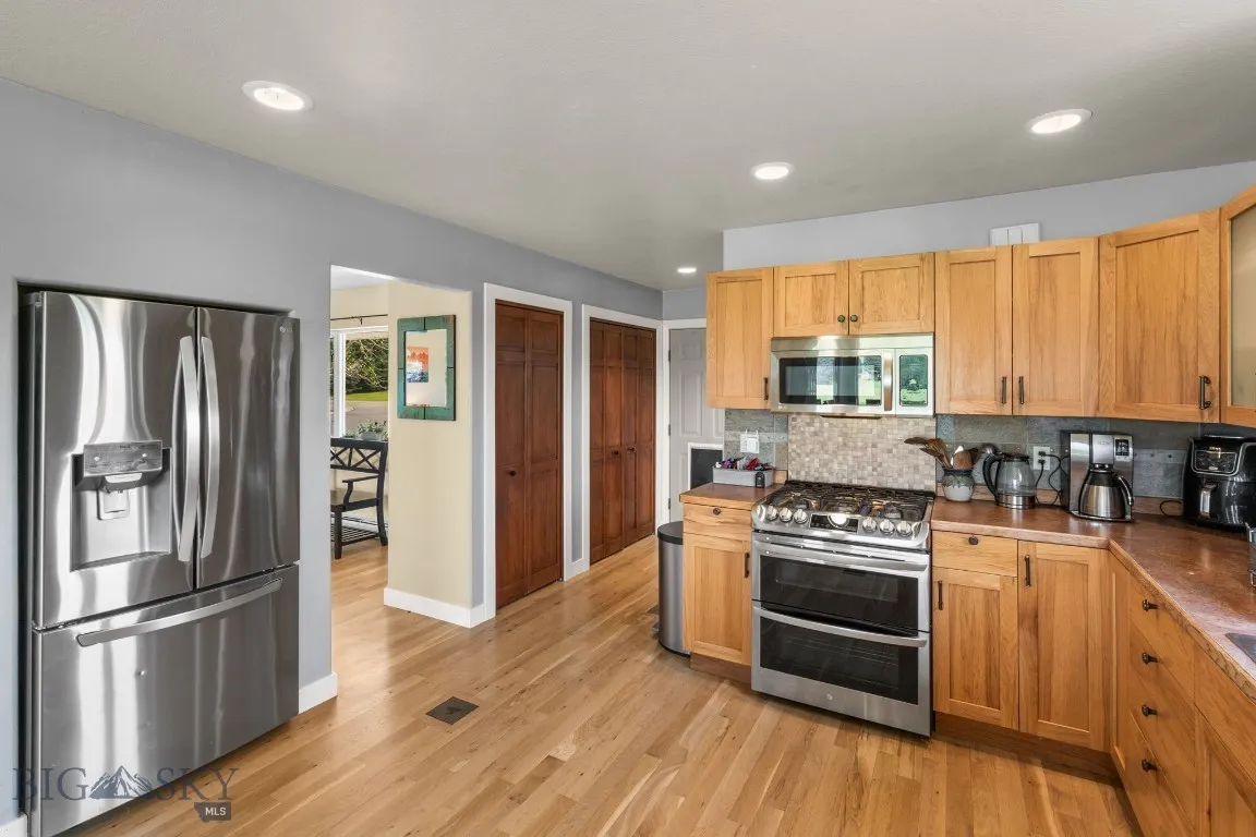 177 Lucille Lane, Bozeman, Montana 59718, Bozeman, Montana 59718, 5 Bedrooms Bedrooms, ,3 BathroomsBathrooms,Residential,For Sale,177 Lucille Lane, Bozeman, Montana 59718,0,394732