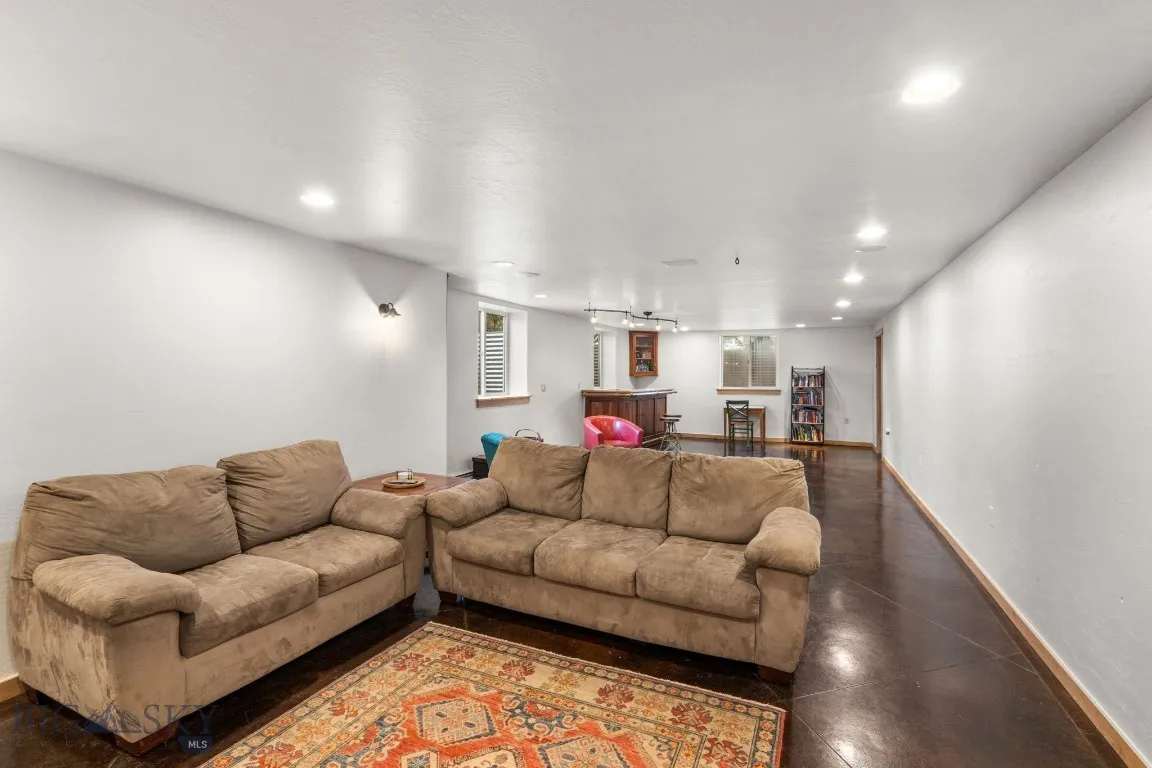 177 Lucille Lane, Bozeman, Montana 59718, Bozeman, Montana 59718, 5 Bedrooms Bedrooms, ,3 BathroomsBathrooms,Residential,For Sale,177 Lucille Lane, Bozeman, Montana 59718,0,394732