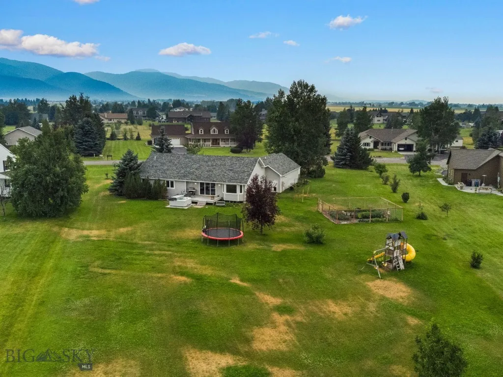 177 Lucille Lane, Bozeman, Montana 59718, Bozeman, Montana 59718, 5 Bedrooms Bedrooms, ,3 BathroomsBathrooms,Residential,For Sale,177 Lucille Lane, Bozeman, Montana 59718,0,394732