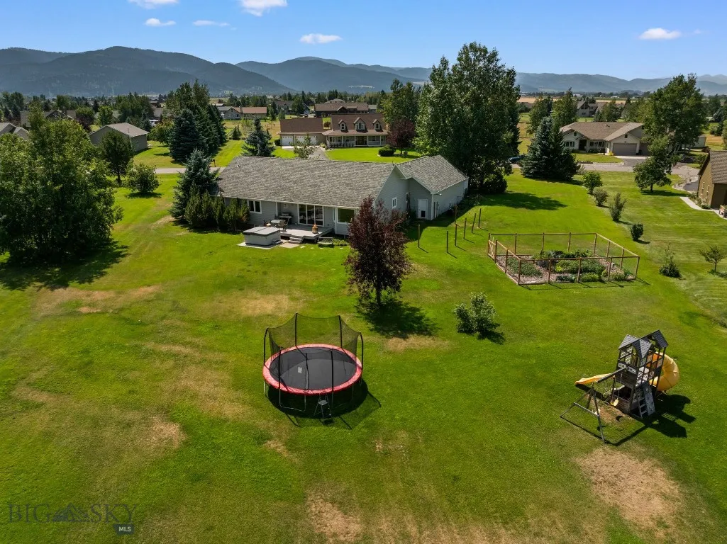 177 Lucille Lane, Bozeman, Montana 59718, Bozeman, Montana 59718, 5 Bedrooms Bedrooms, ,3 BathroomsBathrooms,Residential,For Sale,177 Lucille Lane, Bozeman, Montana 59718,0,394732