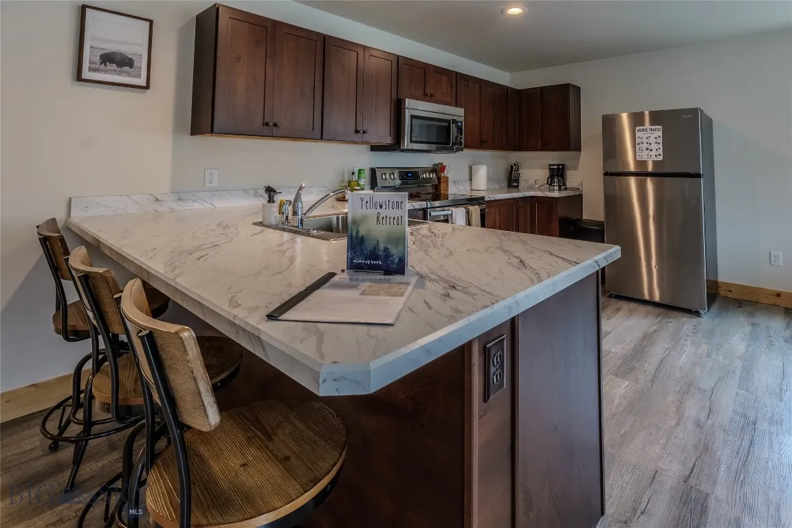Fully equipped kitchen.