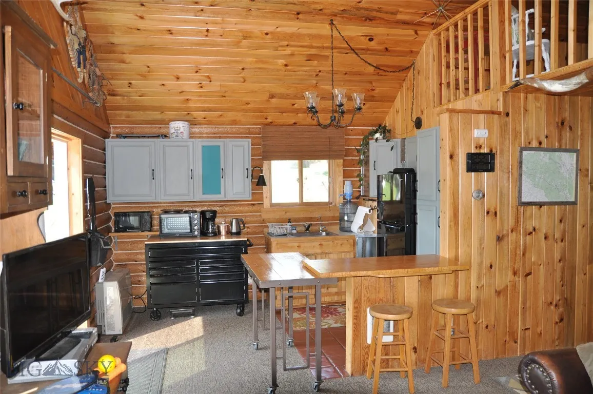 1876 Timber Creek Road, None, Montana 59866, Montana 59866, 8 Bedrooms Bedrooms, ,4 BathroomsBathrooms,Residential,For Sale,1876 Timber Creek Road, None, Montana 59866,0,396843