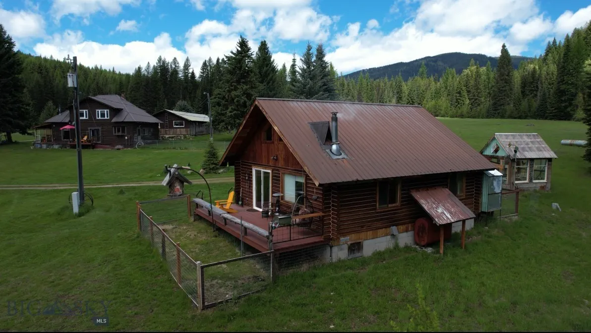 1876 Timber Creek Road, None, Montana 59866, Montana 59866, 8 Bedrooms Bedrooms, ,4 BathroomsBathrooms,Residential,For Sale,1876 Timber Creek Road, None, Montana 59866,0,396843