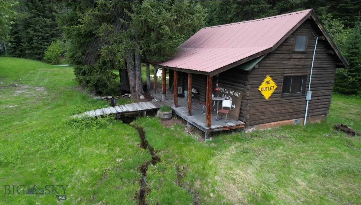 1876 Timber Creek Road, None, Montana 59866, Montana 59866, 8 Bedrooms Bedrooms, ,4 BathroomsBathrooms,Residential,For Sale,1876 Timber Creek Road, None, Montana 59866,0,396843