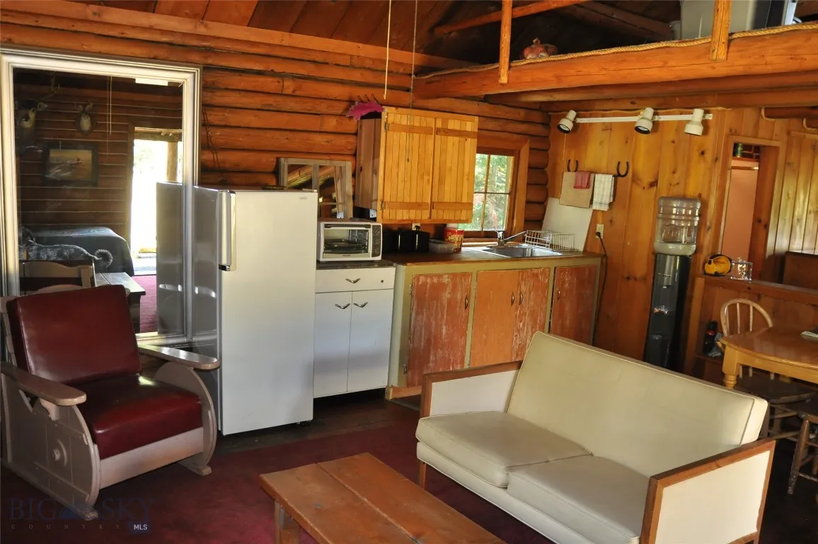 1876 Timber Creek Road, None, Montana 59866, Montana 59866, 8 Bedrooms Bedrooms, ,4 BathroomsBathrooms,Residential,For Sale,1876 Timber Creek Road, None, Montana 59866,0,396843