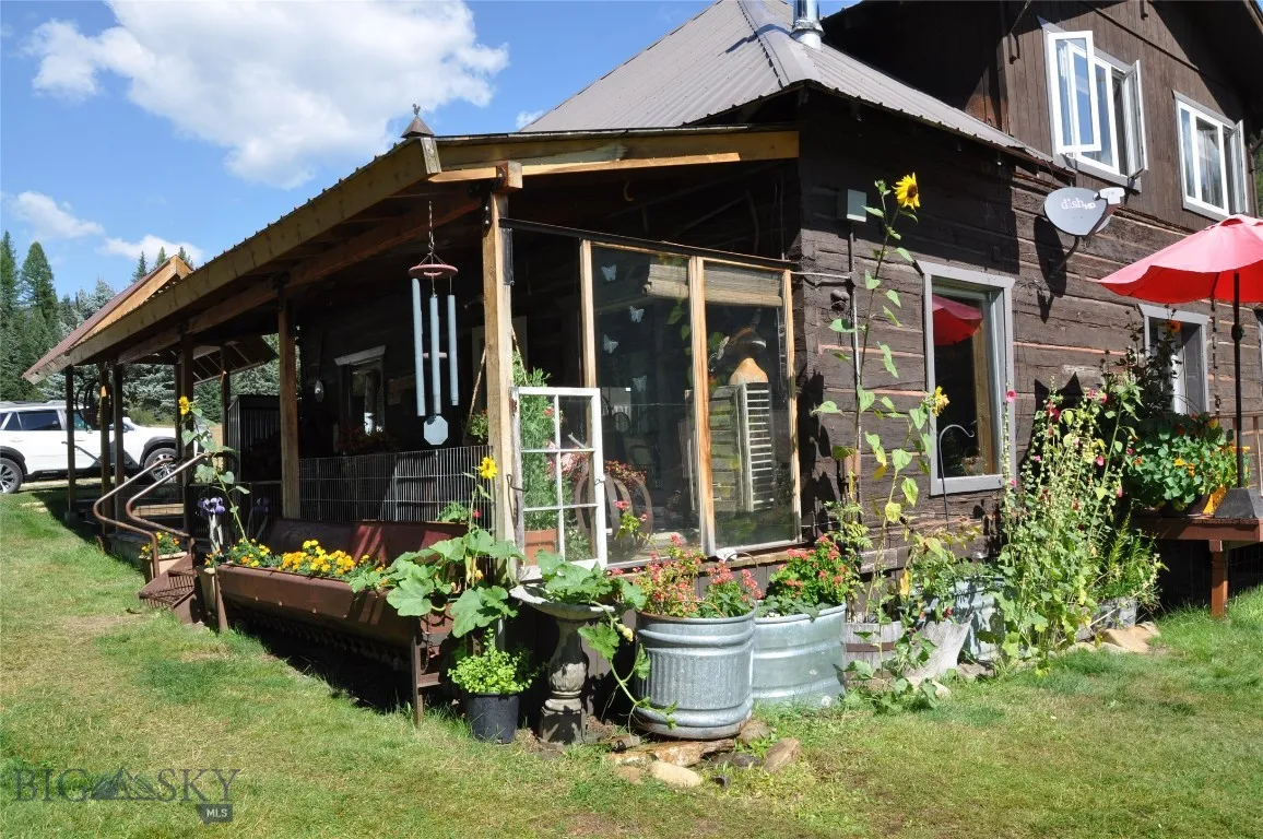 1876 Timber Creek Road, None, Montana 59866, Montana 59866, 8 Bedrooms Bedrooms, ,4 BathroomsBathrooms,Residential,For Sale,1876 Timber Creek Road, None, Montana 59866,0,396843