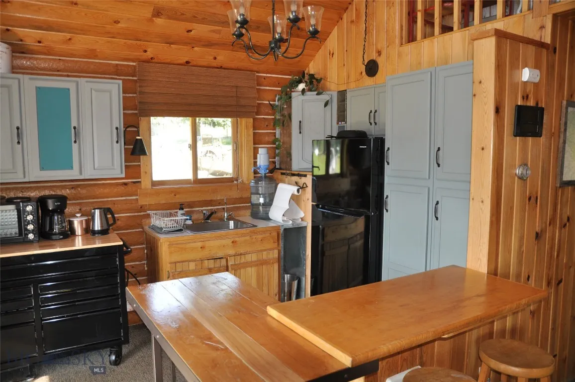 1876 Timber Creek Road, None, Montana 59866, Montana 59866, 8 Bedrooms Bedrooms, ,4 BathroomsBathrooms,Residential,For Sale,1876 Timber Creek Road, None, Montana 59866,0,396843