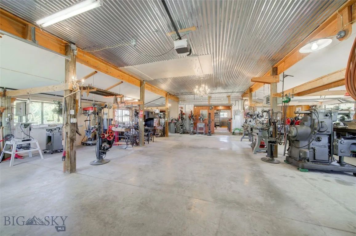 5566 Foster, Belgrade, Montana 59714, Belgrade, Montana 59714, 4 Bedrooms Bedrooms, ,2 BathroomsBathrooms,Residential,For Sale,5566 Foster, Belgrade, Montana 59714,0,397028