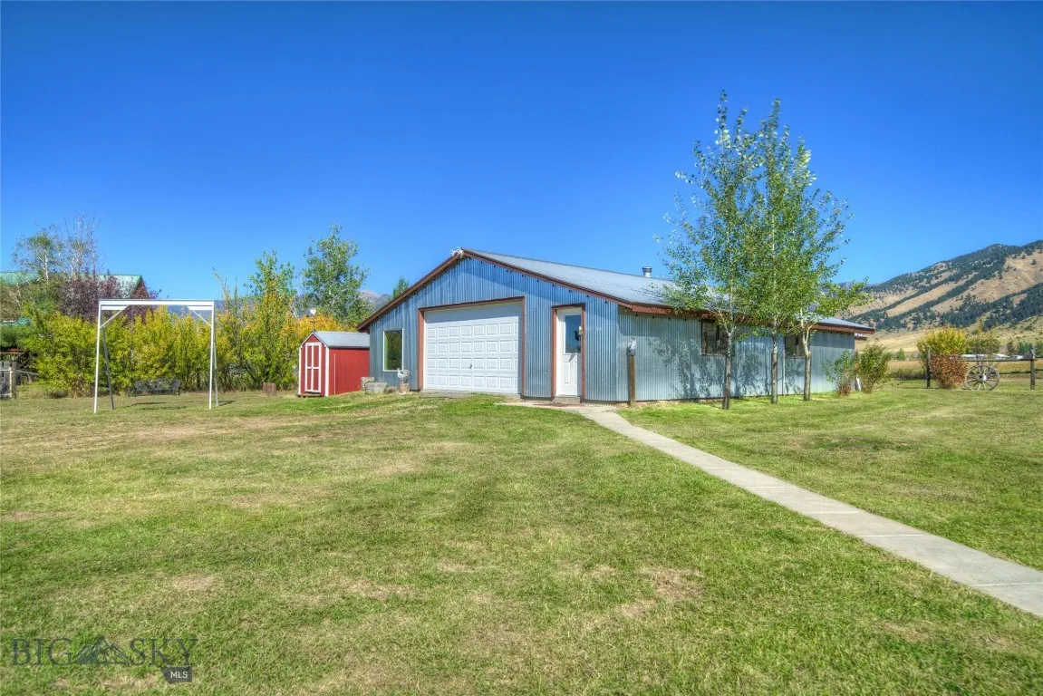 5566 Foster, Belgrade, Montana 59714, Belgrade, Montana 59714, 4 Bedrooms Bedrooms, ,2 BathroomsBathrooms,Residential,For Sale,5566 Foster, Belgrade, Montana 59714,0,397028