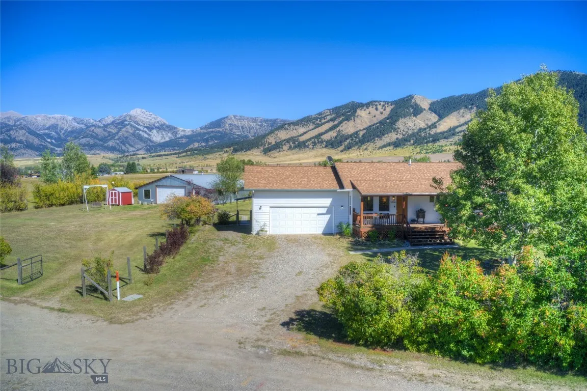 5566 Foster, Belgrade, Montana 59714, Belgrade, Montana 59714, 4 Bedrooms Bedrooms, ,2 BathroomsBathrooms,Residential,For Sale,5566 Foster, Belgrade, Montana 59714,0,397028