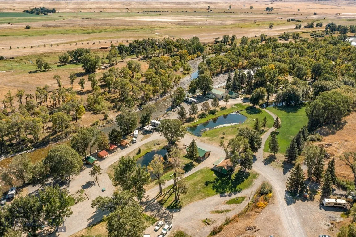 257 Main Boulder Road, Big Timber, Montana 59011, Big Timber, Montana 59011, ,Commercial Sale,For Sale,257 Main Boulder Road, Big Timber, Montana 59011,0,397049