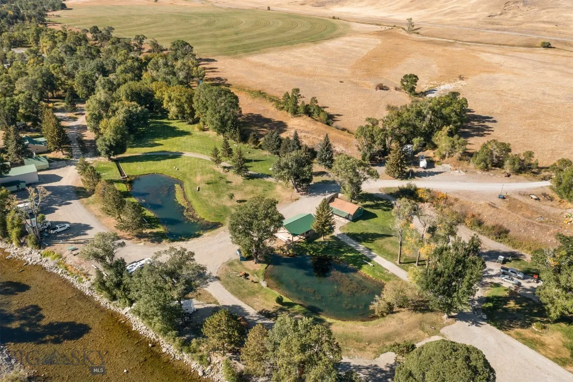 257 Main Boulder Road, Big Timber, Montana 59011, Big Timber, Montana 59011, ,Commercial Sale,For Sale,257 Main Boulder Road, Big Timber, Montana 59011,0,397049