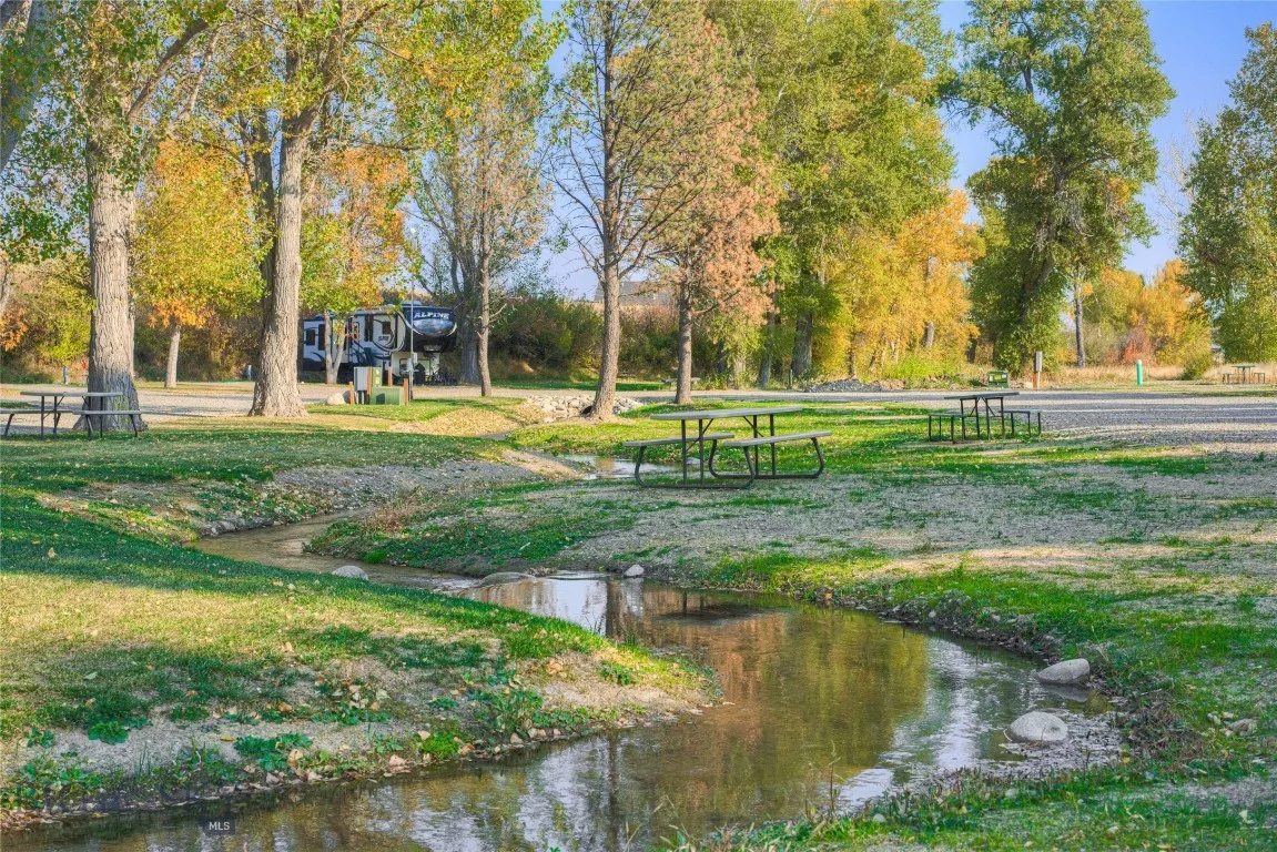 257 Main Boulder Road, Big Timber, Montana 59011, Big Timber, Montana 59011, ,Commercial Sale,For Sale,257 Main Boulder Road, Big Timber, Montana 59011,0,397049