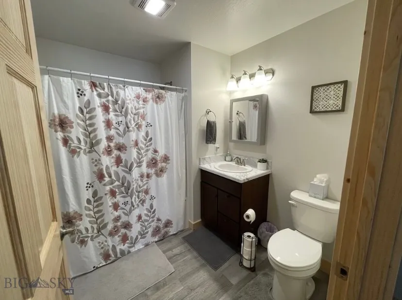 305 Spring Street A-d, Gardiner, Montana 59030, Gardiner, Montana 59030, ,Residential Income,For Sale,305 Spring Street A-d, Gardiner, Montana 59030,0,397462