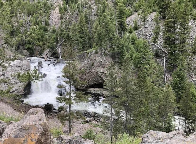 Nearby Yellowstone