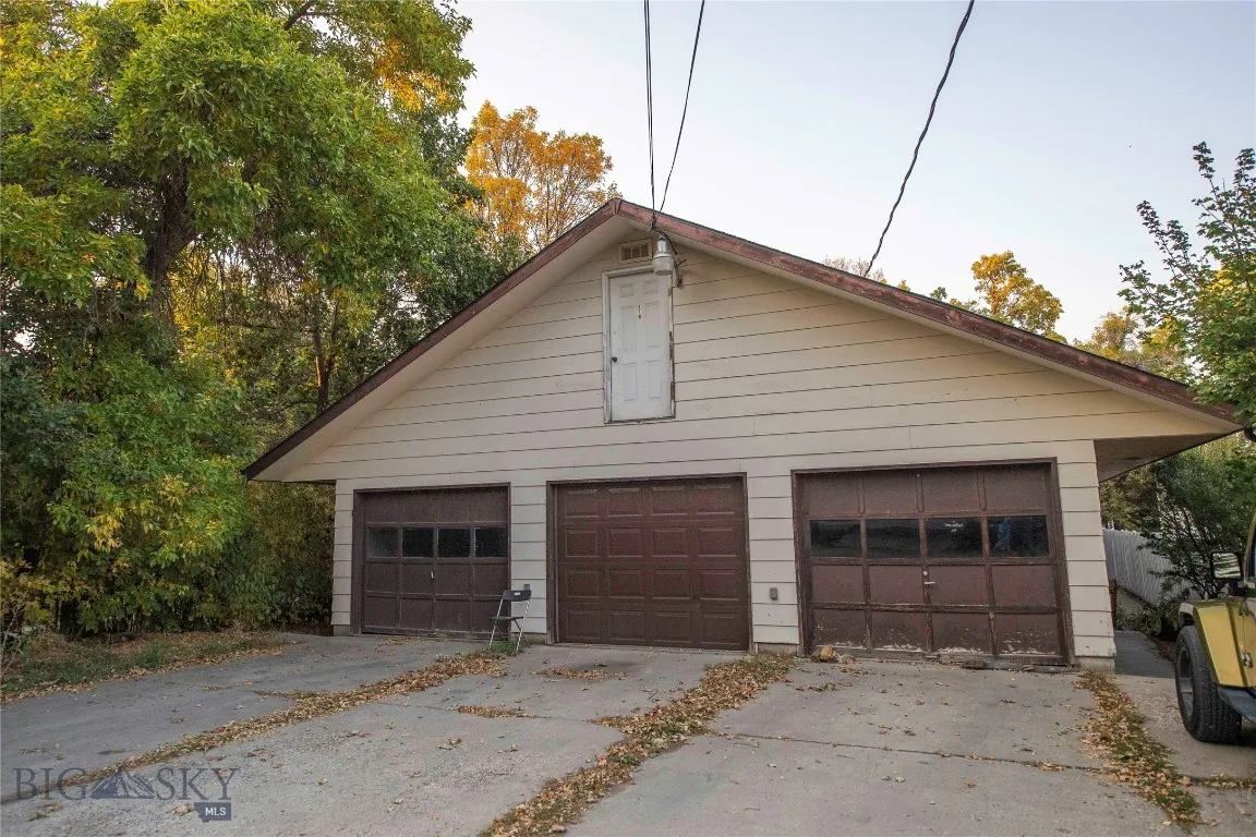 418 W Babcock Street, Bozeman, Montana 59715, Bozeman, Montana 59715, ,Residential Income,For Sale,418 W Babcock Street, Bozeman, Montana 59715,0,397532