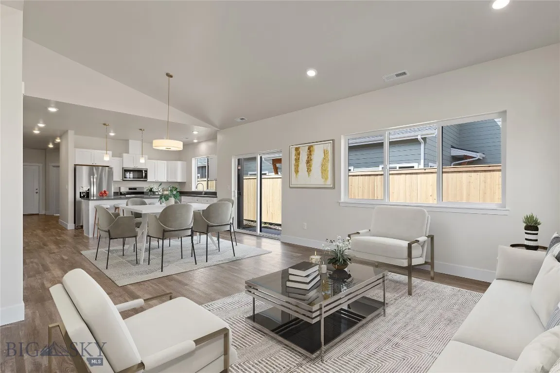 12 Westgate Ave, Bozeman, Montana 59718, Bozeman, Montana 59718, 3 Bedrooms Bedrooms, ,1 BathroomBathrooms,Residential,For Sale,12 Westgate Ave, Bozeman, Montana 59718,0,397526