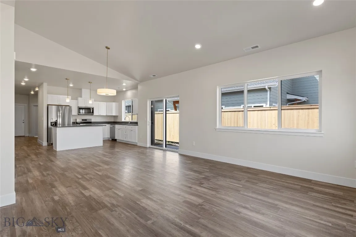 12 Westgate Ave, Bozeman, Montana 59718, Bozeman, Montana 59718, 3 Bedrooms Bedrooms, ,1 BathroomBathrooms,Residential,For Sale,12 Westgate Ave, Bozeman, Montana 59718,0,397526