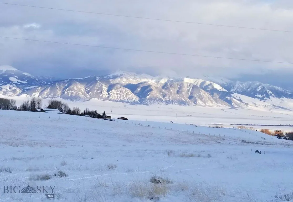 Mountain view in winter