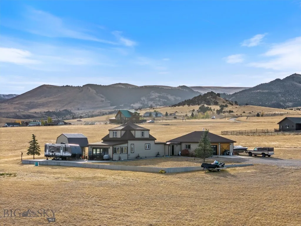 193 Tobe Road, Ennis, Montana 59729, Ennis, Montana 59729, 3 Bedrooms Bedrooms, ,1 BathroomBathrooms,Residential,For Sale,193 Tobe Road, Ennis, Montana 59729,0,397256