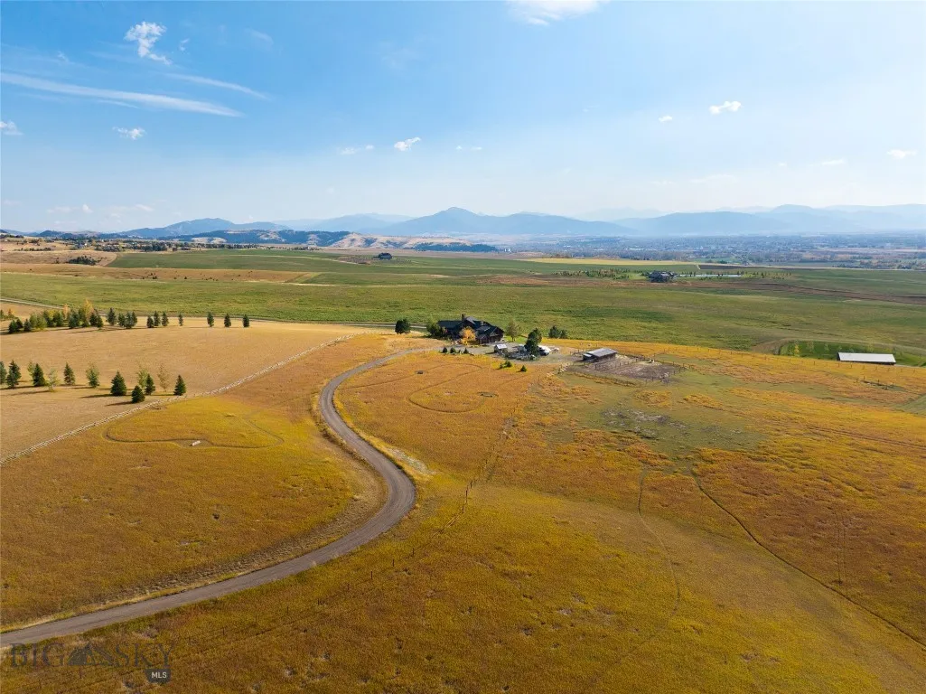618 Autumn Ridge Road, Bozeman, Montana 59715, Bozeman, Montana 59715, 5 Bedrooms Bedrooms, ,1 BathroomBathrooms,Residential,For Sale,618 Autumn Ridge Road, Bozeman, Montana 59715,398070