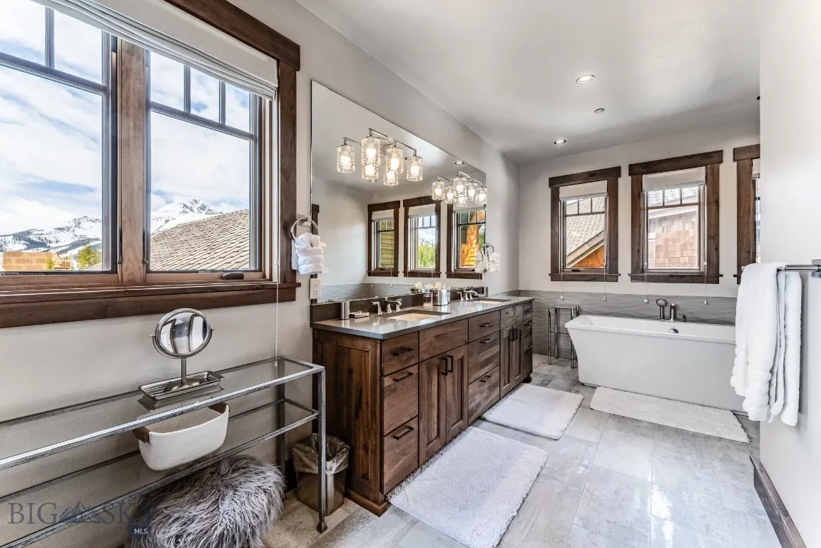14 Upper Cascade Ridge Road 206, Big Sky, Montana, Big Sky, Montana 59716, 5 Bedrooms Bedrooms, ,6 BathroomsBathrooms,Residential,For Sale,14 Upper Cascade Ridge Road 206, Big Sky, Montana ,398354
