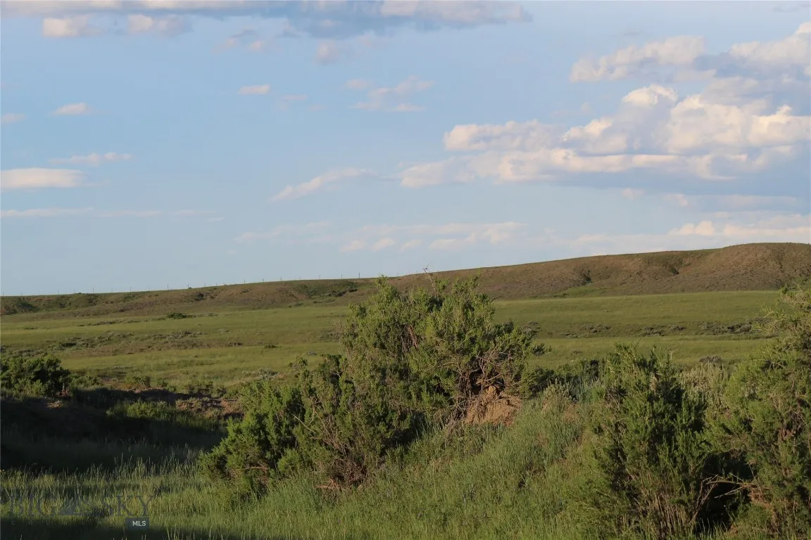 7916 Nitro Road, Other, Wyoming 82646, Other, Wyoming 82646, ,Land,For Sale,7916 Nitro Road, Other, Wyoming 82646,0,398369