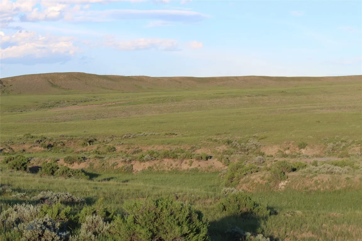 7916 Nitro Road, Other, Wyoming 82646, Other, Wyoming 82646, ,Land,For Sale,7916 Nitro Road, Other, Wyoming 82646,0,398369