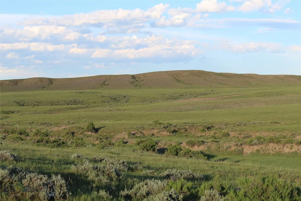 7916 Nitro Road, Other, Wyoming 82646, Other, Wyoming 82646, ,Land,For Sale,7916 Nitro Road, Other, Wyoming 82646,0,398369