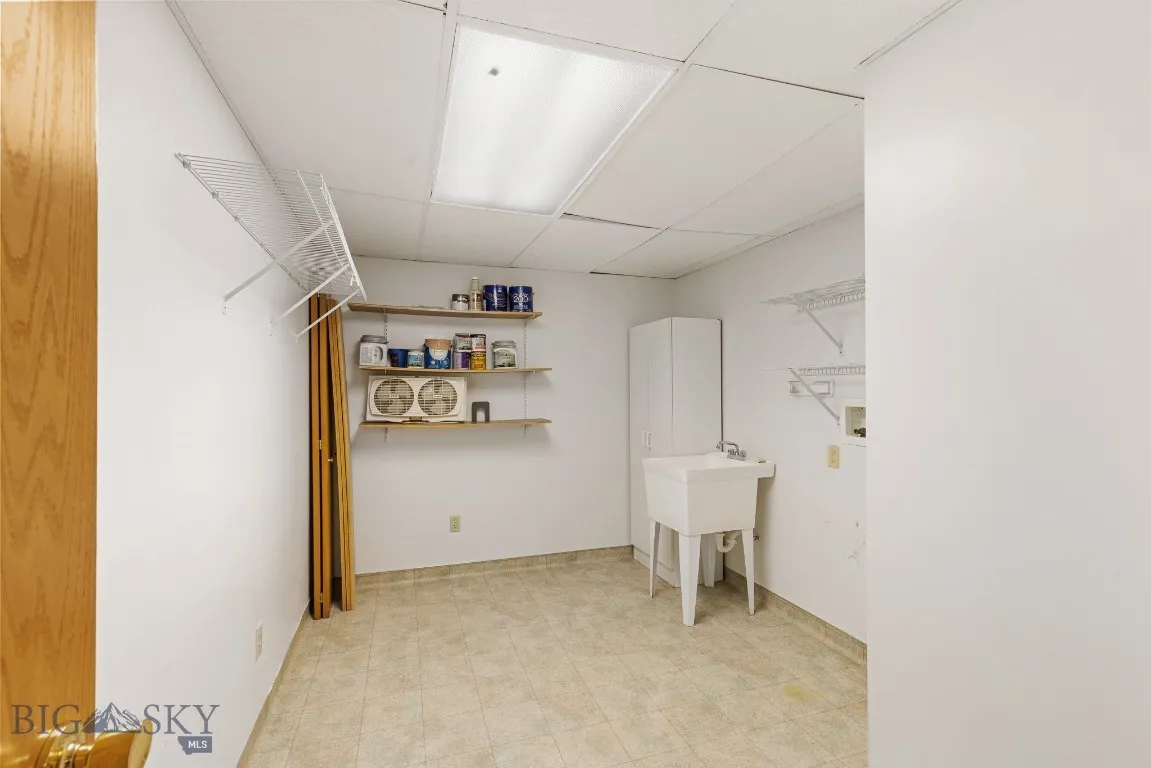 114 Rocky Mountain, Butte, Montana 59701, Butte, Montana 59701, 4 Bedrooms Bedrooms, ,3 BathroomsBathrooms,Residential,For Sale,114 Rocky Mountain, Butte, Montana 59701,0,398712