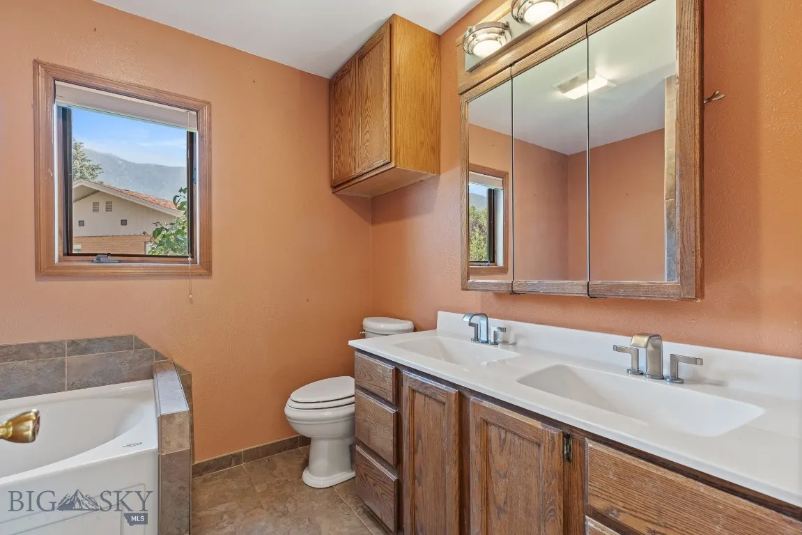 114 Rocky Mountain, Butte, Montana 59701, Butte, Montana 59701, 4 Bedrooms Bedrooms, ,3 BathroomsBathrooms,Residential,For Sale,114 Rocky Mountain, Butte, Montana 59701,0,398712