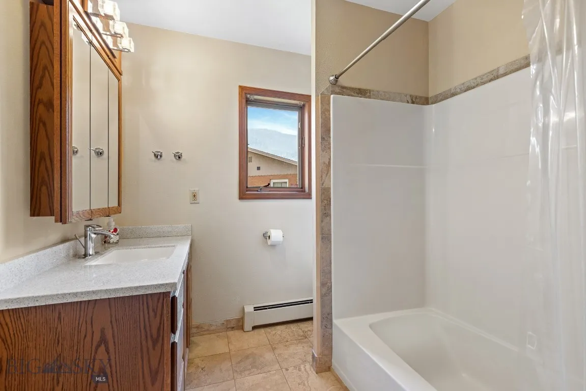 114 Rocky Mountain, Butte, Montana 59701, Butte, Montana 59701, 4 Bedrooms Bedrooms, ,3 BathroomsBathrooms,Residential,For Sale,114 Rocky Mountain, Butte, Montana 59701,0,398712