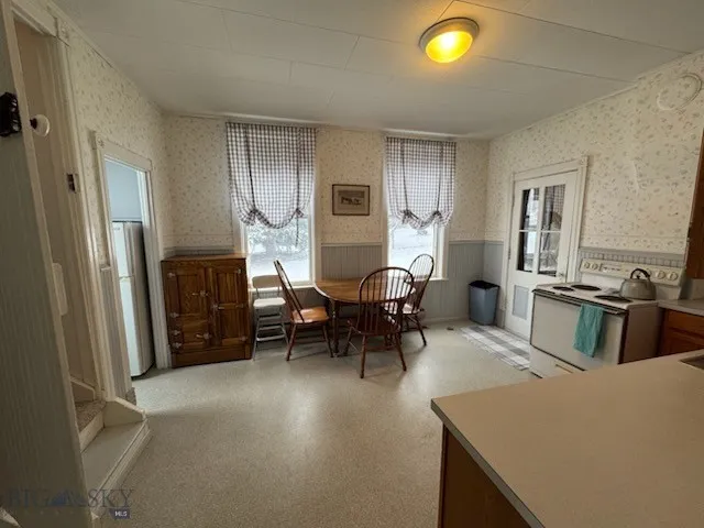 209 N Reel, Pony, Montana 59747, Pony, Montana 59747, 3 Bedrooms Bedrooms, ,Residential,For Sale,209 N Reel, Pony, Montana 59747,0,398850