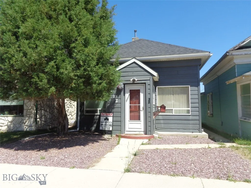 312 E 4th Street, Anaconda, Montana 59711, Anaconda, Montana 59711, 1 Bedroom Bedrooms, ,1 BathroomBathrooms,Residential,For Sale,312 E 4th Street, Anaconda, Montana 59711,398958