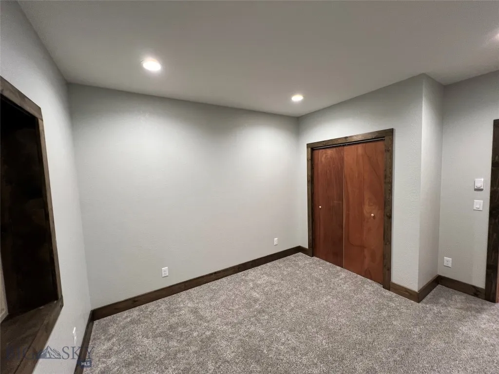 169 & 167 Grizzly Bear Loop, West Yellowstone, West Yellowstone, Montana 59758, ,Residential Income,For Sale,169 & 167 Grizzly Bear Loop, West Yellowstone,0,398978