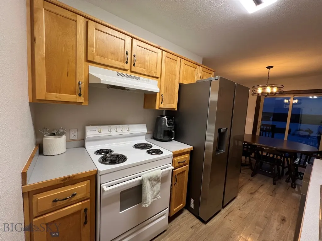 169 & 167 Grizzly Bear Loop, West Yellowstone, West Yellowstone, Montana 59758, ,Residential Income,For Sale,169 & 167 Grizzly Bear Loop, West Yellowstone,0,398978
